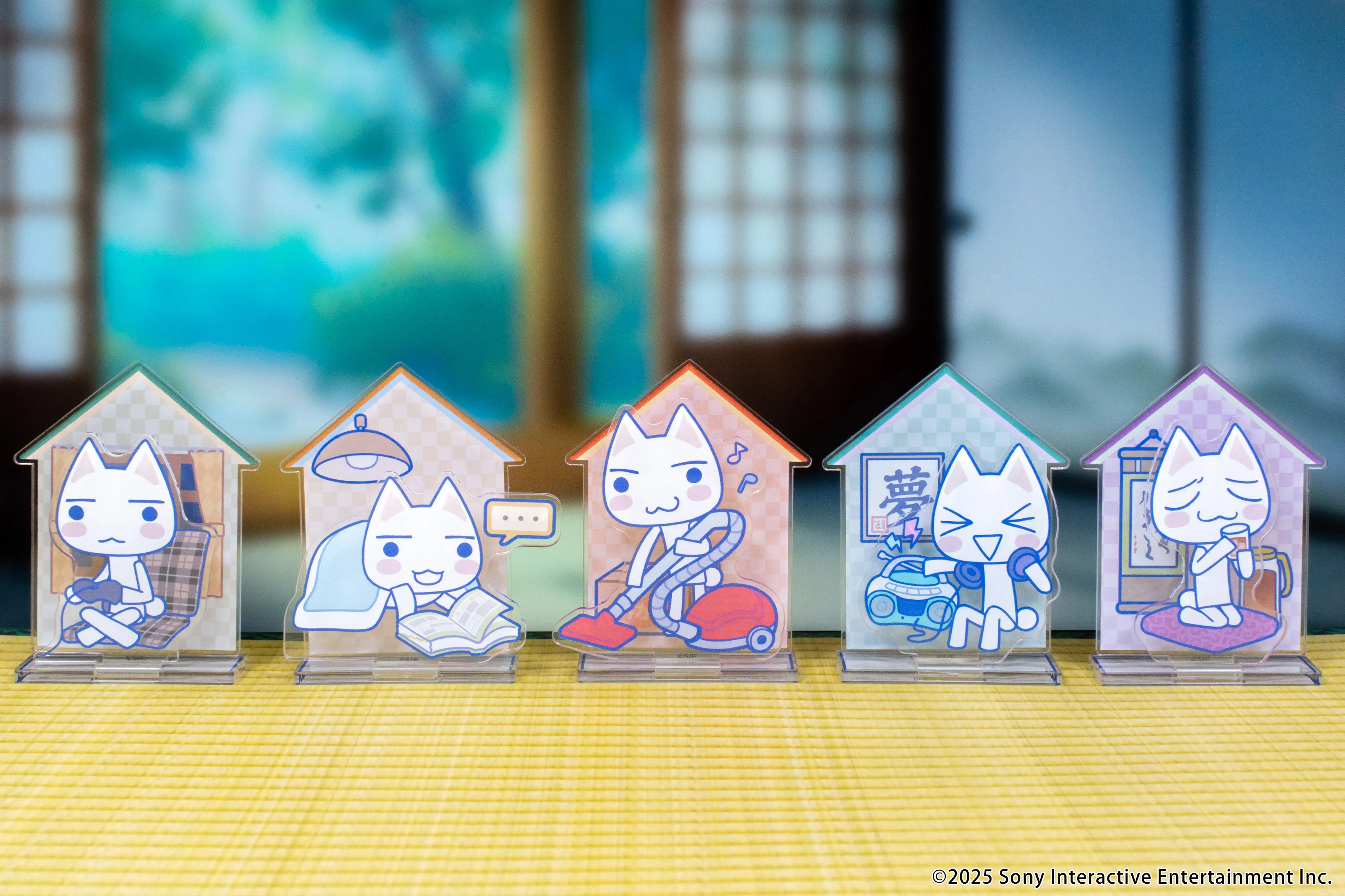 部屋でもいっしょ アクリルスタンド  <トロヘッドホンver.>
